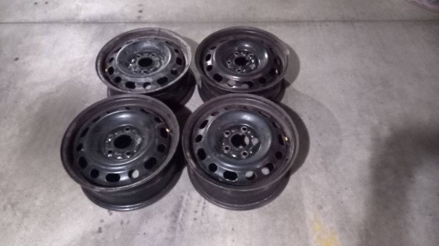 R15 acélfelni Mazda Kia Mitsubishi