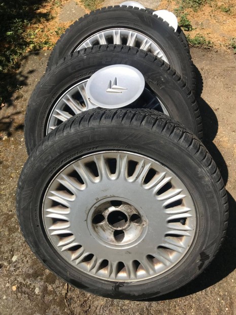 R16 os Citroen felni tli gumival