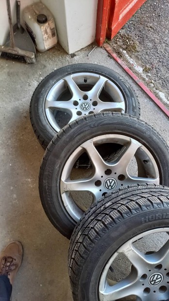R16-os Vw Passat alufelnik eladók