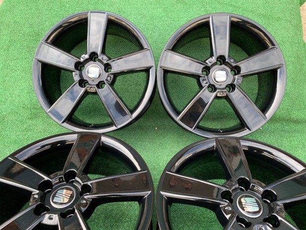 R17 5x112 Original Five Spoke Seat Black 7J ET54 gyri alufelnik felni