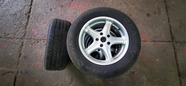 R17 5x120 alufelni szett 255/60 Dunlop nyári gumikkal szerelve