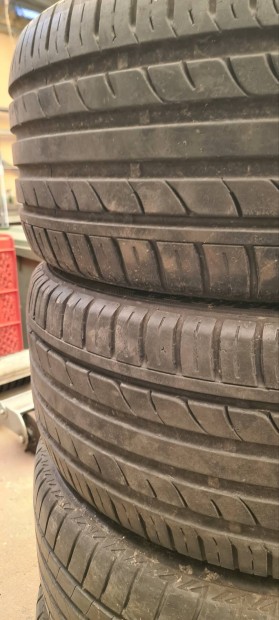 R18 225, 235/40 nyári gumik