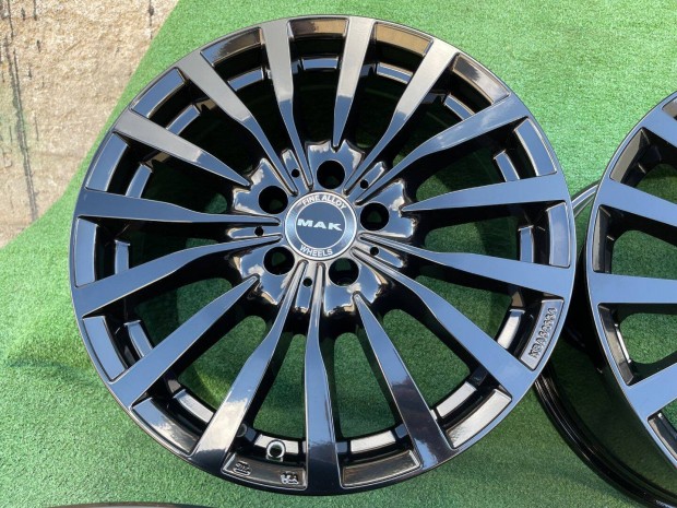 R18 5x112 (66.6) Original MAK Krone Black Mirror 9J ET33 új felnik