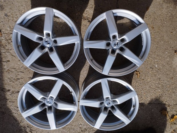 R18 5x114,3 Alufelni garnitra (Hyundai, Kia, Mazda stb)