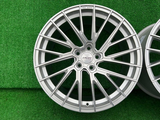 R19 5x112 Original Arceo STARS ASW02 8.5J ET35 19" 19col alufelnik
