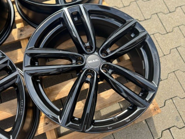 R19 5x112 (66,6) MAK Oxford 8J ET55 Gloss Black új alufelnik felnik