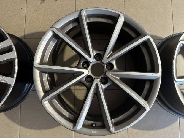 R19 Original Audi 8.5J ET40 - 8W0 601 025BD / 8W0601025BD 2db alufelni