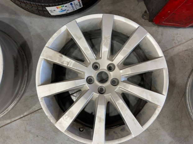 R19 Original Land Rover 8.5J ET49 - GW83-1007-PA - 2 darab alufelni
