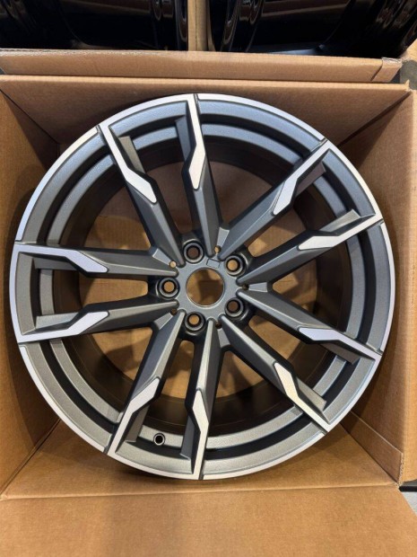R19 Original bmw 9J ET32 - 8089878 1db alufelni felni