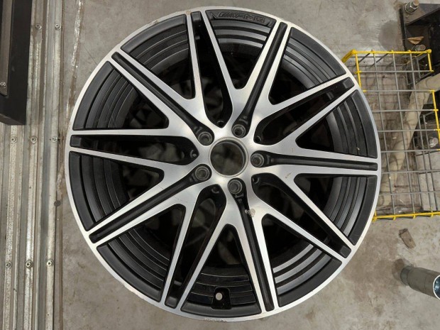R20 Original Mercedes 9.5J ET61,1 A206 401 2600 A2064012600 1db felni