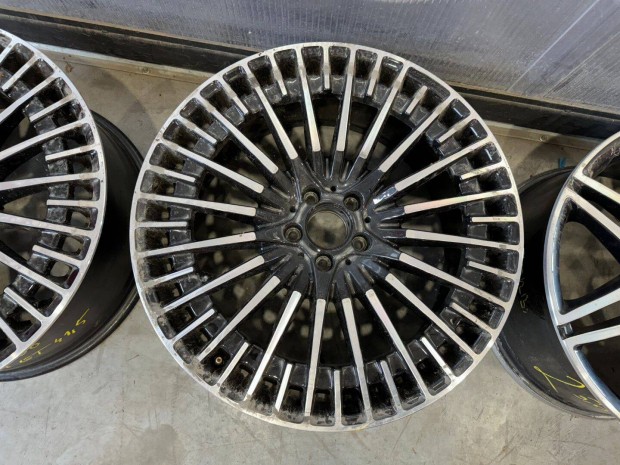 R21 Original Mercedes 9.5J ET41,5 A297 401 1500 A2974011500 2db felni