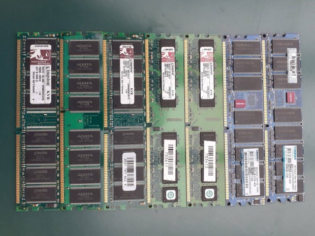 RAM modul 7 darab egyben elad