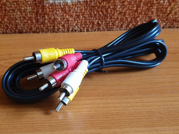 RCA video + audio kbel 1,5m jszer