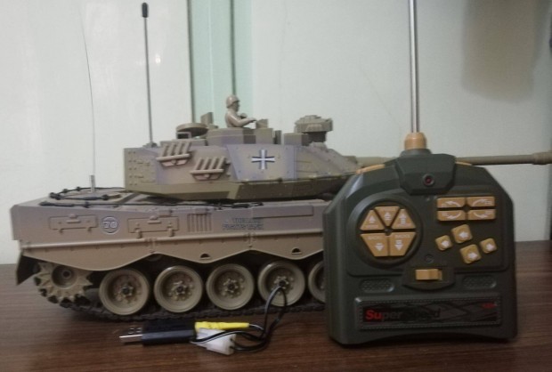 RC-Tank LEOPARD ii 1:18