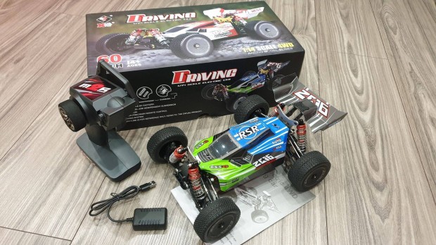 RC aut Evolution 4x4 Versenybuggy bontatlan 60km/h