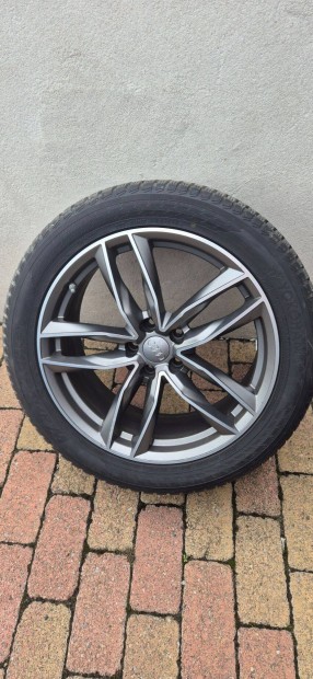 RS6 Audira val� 19"-os 5 csavaros alufelni, Yokohama t�li gumival