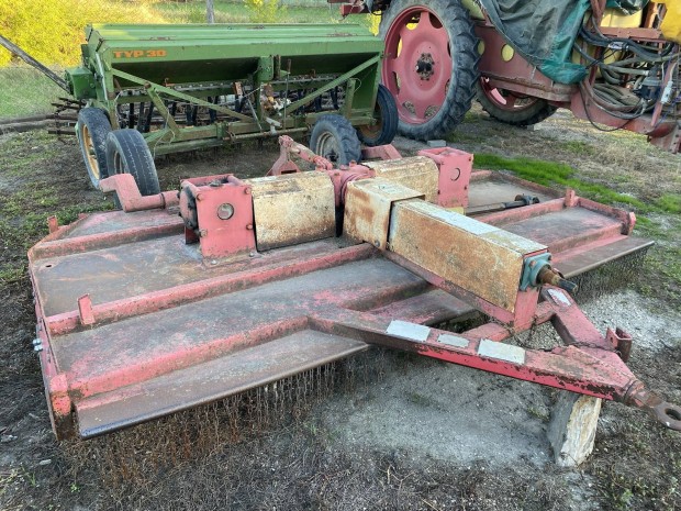 RZ-3 sz�rz�z� elad� MTZ kateg�ria!