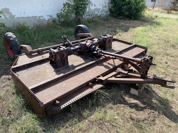 RZ-3 szárzúzó eladó felújított állapotban!