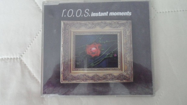 R.O.O.S - Instant Moments