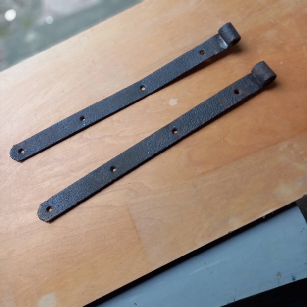 R � gi kov�csolt vas ajt�p�nt /kapup�nt/