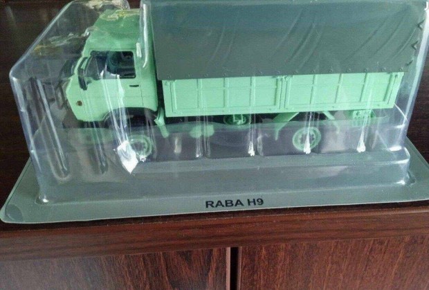 Rba H9 "Lengyel TGK DEA" kisauto modell 1/43 Elad