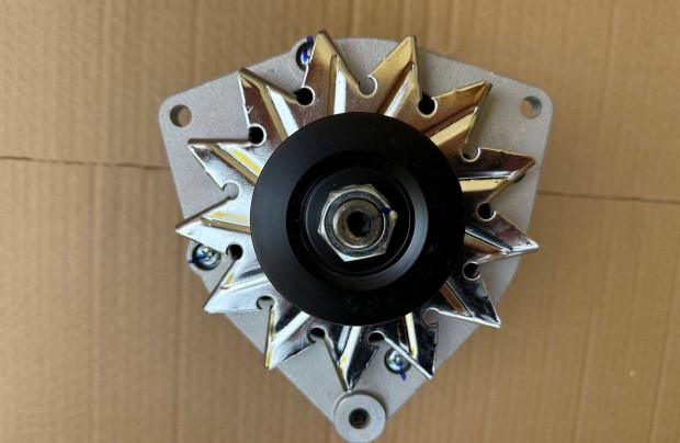 R�ba Steiger, Class Domin�tor, Mercedes, Univerz�lis Munkag�p gener�to