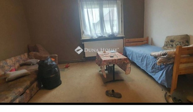 R�bagyarmati 82 nm-es h�z elad� #5154304