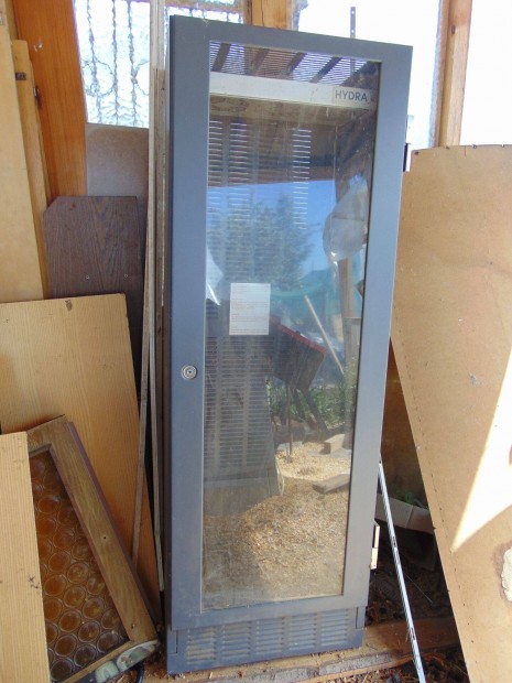 Rack szekrény