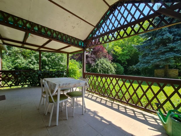 Ráckeve, Angyali-sziget, 48 m2-es, üdülő, 2+2 félszobás, átlagos