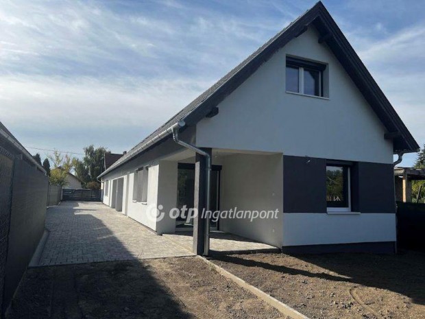 R�ckevei 128 nm-es h�z elad�