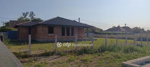 R�ckevei elad� 117 nm-es h�z