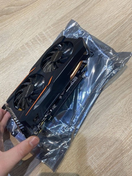 Radeon RX 560 2GB