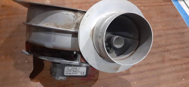 Radiális ventilátor .