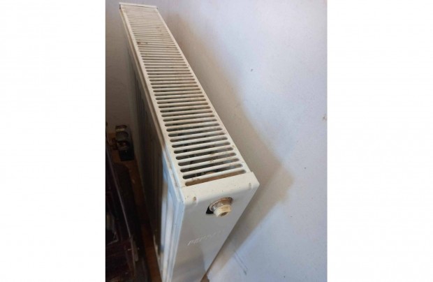 Radiátor 600 x 600 mm -es 22 k alig használt
