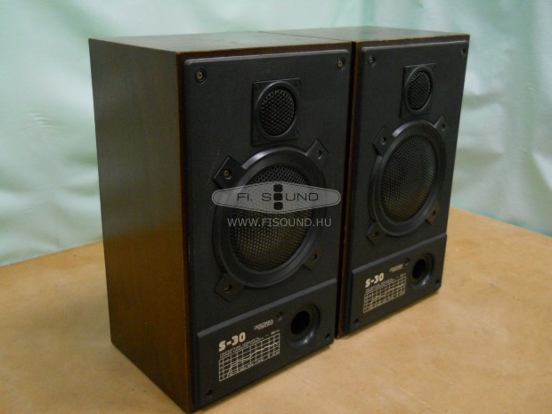 Radiotechnika S-30B ,(2.) 30W,8ohm,2 utas hangfal pr