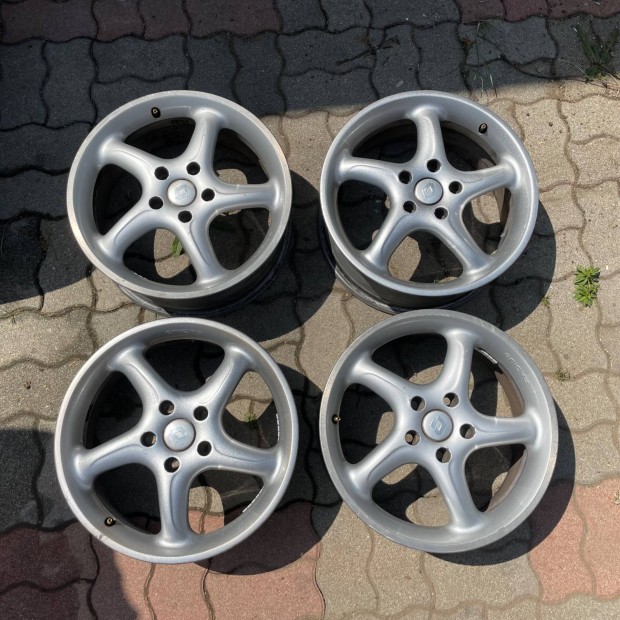 Radius olasz alufelni 17 5x114,3