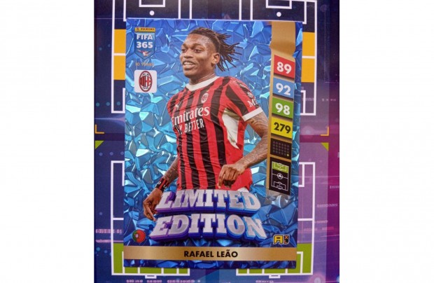 Rafael Leao (AC Milan) Panini Fifa 365 2025 XXL Limited focis krtya