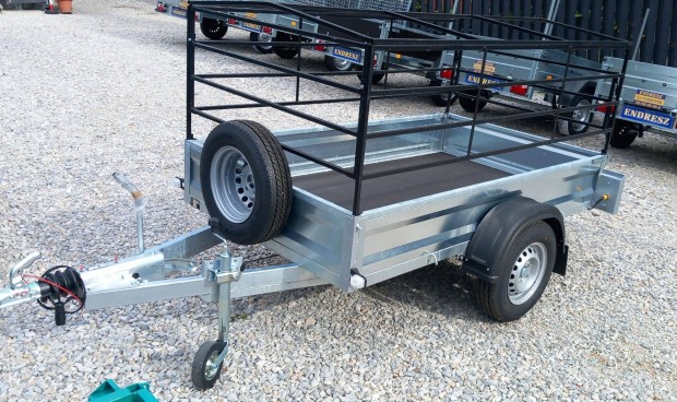 R�fut�f�kes 1300 kg-os Vas, hegesztett, z�rtszelv�ny Horganyzott �j