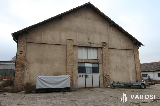 Rakt�rb�l lak�sok- fejleszt�s a dorogi belv�roshoz k�zel!!