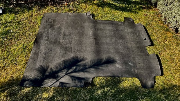 Rakt�rburkolat - Ford Custom tgk. (L1 r�vid) 2012-2023