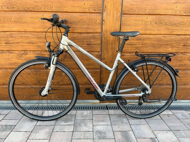 Raleigh trekking L-es 28 kerekek 3X9 Alivio jszer