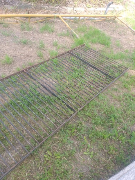 Rámpa taposórács vasrács rács 1mx2m és 1mx3m
