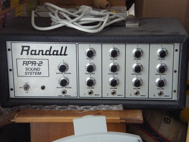 Randall RPA-2 100W-os 4 csatorns kever erst