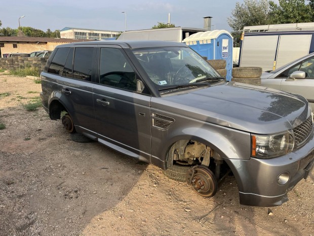 Range Rover sport 2.7 v6 tdi alkatreszei eladok