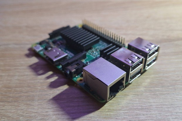 Raspberry Pi 2 Model B V1.1 mini számítógép