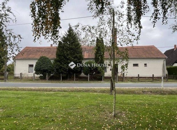 R�t�ti 275 nm-es h�z elad� #5180100