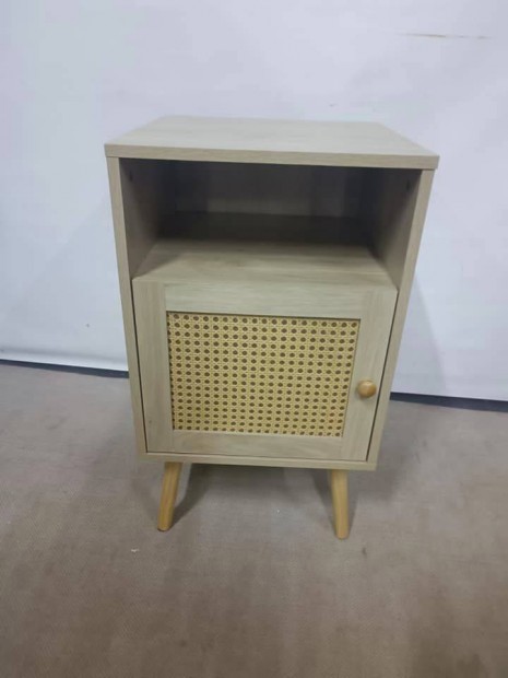 Rattan jjeliszekrny 1 db