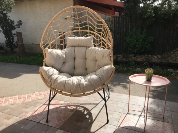 Rattan fotel 2024 divat vadonaj