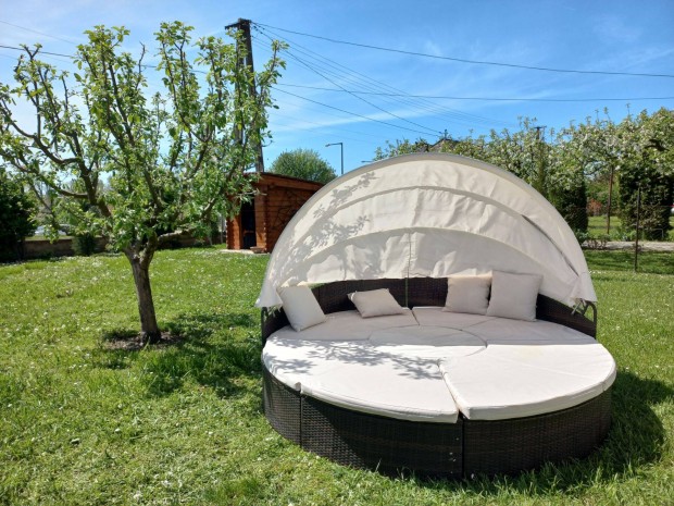 Rattan kerti ágy (kerti pihenősziget) eladó