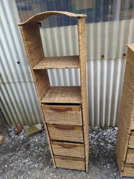 Rattan keskeny szekrny,